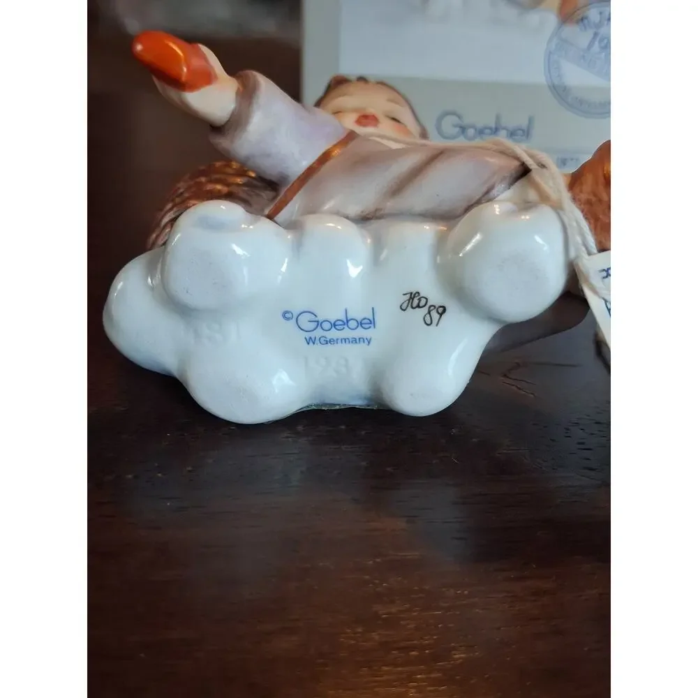 HUMMEL Love From Above, #481, 1989 Ornament, TMK-6, w/Original Box